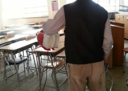 신세기방역  학교 뿌레 소독중